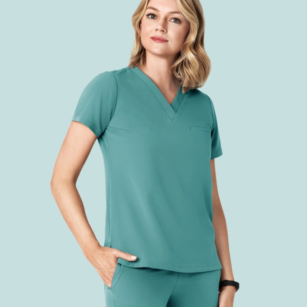 Mandala one pocket scrub top